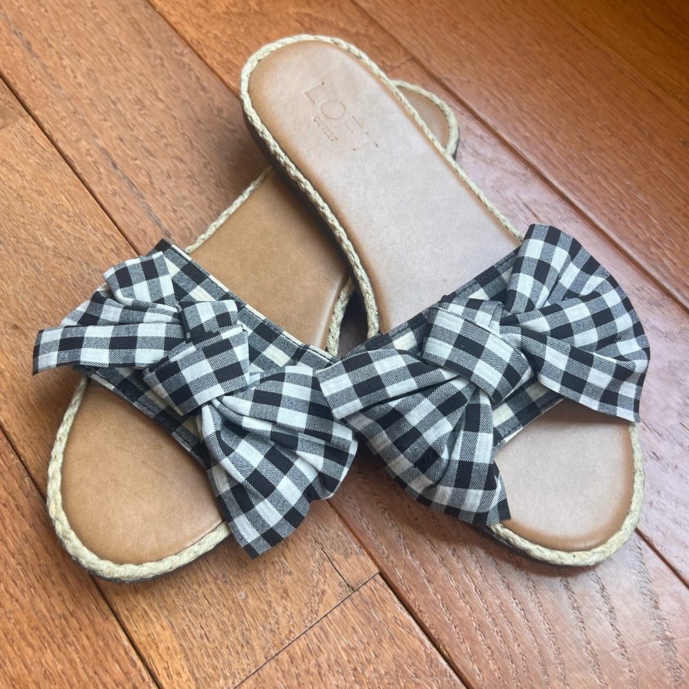 LOFT Black and White Gingham Bow Sandals